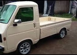 Suzuki Truntung Carry ST20: Solusi Transportasi bagi Usaha Kecil dan Menengah