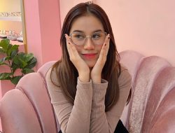 Mayang Lucyana Fitri Kenang Kakaknya, Vanessa Angel