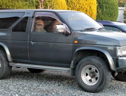 Nissan Terrano: Mobil SUV Legendaris yang Tetap Memukau