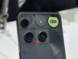 Nothing Phone (3): Ponsel Paling Nyleneh yang Nekat Ngaku Flagship