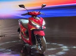 Yadea Velax: Skuter Listrik Inovatif untuk Mobilitas Modern