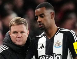 Eddie Howe: Alexander Isak di Tengah Godaan Liverpool