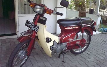 Honda Astrea Grand ‘Bulus’: Keberlanjutan Motor Klasik yang Tetap Populer