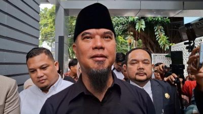 Respon Ahmad Dhani Setelah Desakan Mundur dari DPR