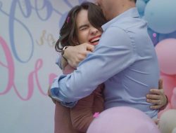Artis Steffi Zamora dan Nino Fernandez Rayakan Gender Anak Pertama