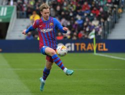 Barcelona Kehilangan Frenkie de Jong: Cedera Hamstring Menghantui Tim