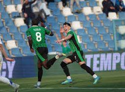 Kekalahan Como dari Sassuolo Jadi Pemicu Sindiran untuk Jay Idzes: “Eks AC Milan Harusnya…”